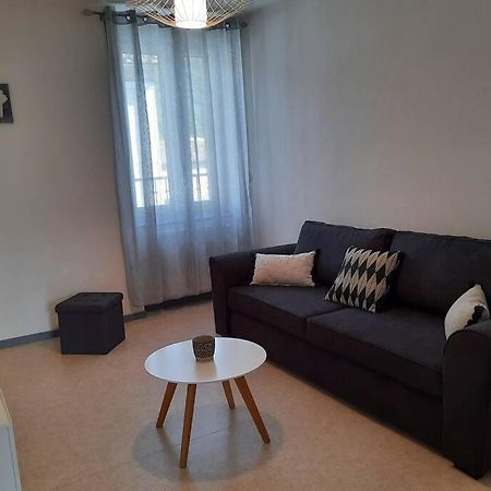 Saint Fortunat sur Eyrieux : Gite 4 à 6 personnes Extérieur photo